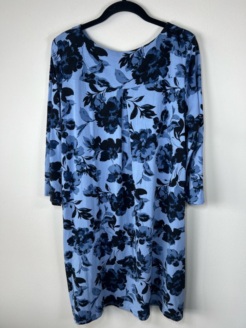 J. Jill Wearever Floral Shift Dress Blue Pockets Jersey Knit Cottagecore Medium - Picture 11 of 16
